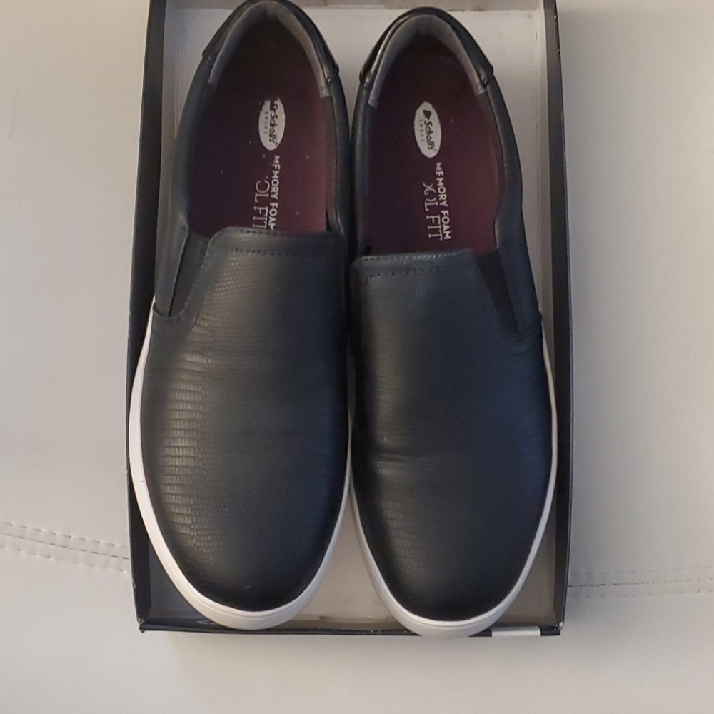 Dr. Scholl's MADISON EMBOSSED SLIP-ON SNEAKER